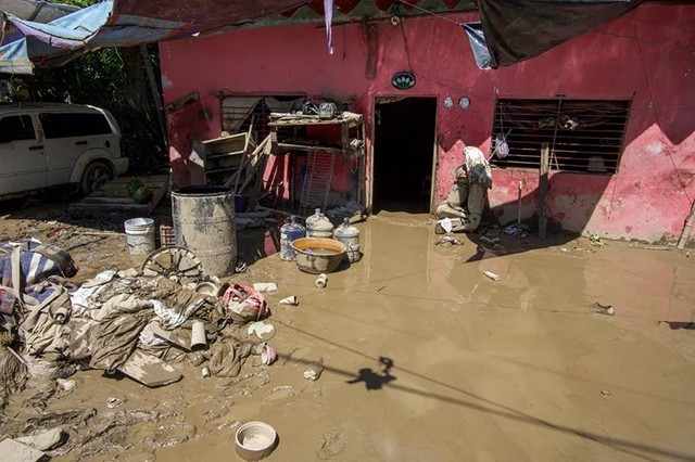 Hình ảnh lũ dữ nhấn chìm Mexico, hơn 120 người thương vong và mất tích- Ảnh 8.