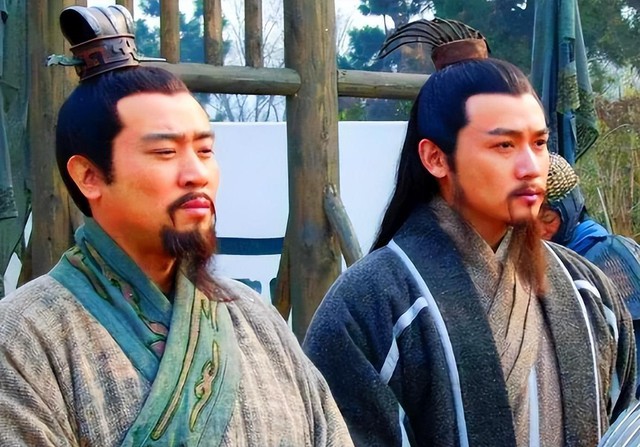 Đau đớn của Lưu Bị: Ba lần đến lều tranh mời Gia Cát Lượng, lại bỏ lỡ hai kỳ tài đủ sức đổi vận Thục Hán- Ảnh 2. Đau đớn của Lưu Bị: Ba lần đến lều tranh mời Gia Cát Lượng, lại bỏ lỡ hai kỳ tài đủ sức đổi vận Thục Hán- Ảnh 2.