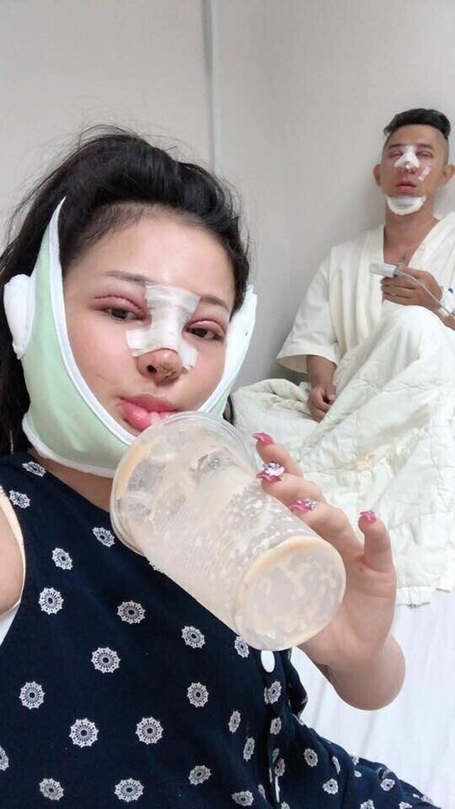 Ngân 98 và những cú lộ mặt mộc gây sốc tâm lý- Ảnh 13. Ngân 98 và những cú lộ mặt mộc gây sốc tâm lý- Ảnh 13.