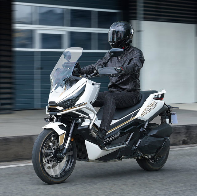 Vừa về đầy cảng xe tay ga dân phượt thích mê, cốp rộng gấp rưỡi Lead, động cơ khỏe hơn của Honda, Yamaha- Ảnh 6. Vừa về đầy cảng xe tay ga dân phượt thích mê, cốp rộng gấp rưỡi Lead, động cơ khỏe hơn của Honda, Yamaha- Ảnh 6.