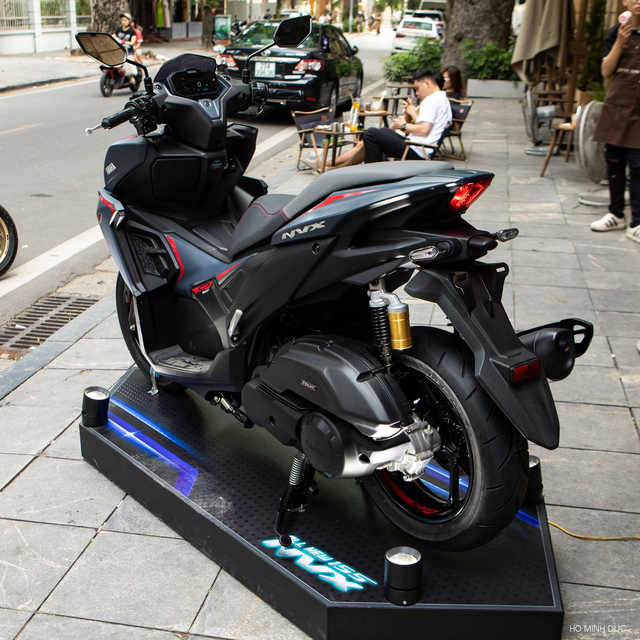 Chuẩn xe tay ga đi phượt là đây: Không sợ mất phanh khi đổ đèo nhờ tính năng độc nhất, giá bán thế nào?- Ảnh 5. Chuẩn xe tay ga đi phượt là đây: Không sợ mất phanh khi đổ đèo nhờ tính năng độc nhất, giá bán thế nào?- Ảnh 5.