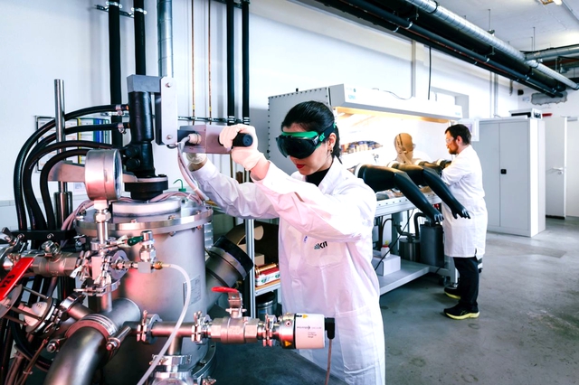 Phát minh "siêu hợp kim chưa từng có" của Đức gây chấn động ngành hàng không: Bước nhảy vọt công nghệ- Ảnh 1. Phát minh "siêu hợp kim chưa từng có" của Đức gây chấn động ngành hàng không: Bước nhảy vọt công nghệ- Ảnh 1.