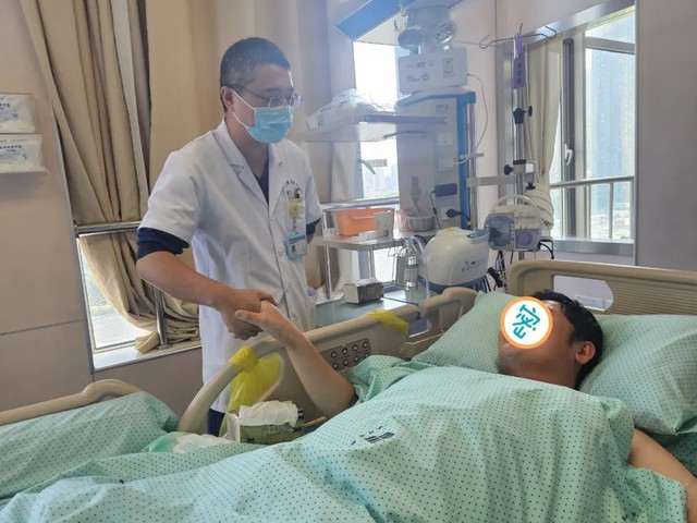 Thận tổn thương nghiêm trọng, phải nhập viện cấp cứu sau khi ăn cam kiểu này- Ảnh 1. Thận tổn thương nghiêm trọng, phải nhập viện cấp cứu sau khi ăn cam kiểu này- Ảnh 1.