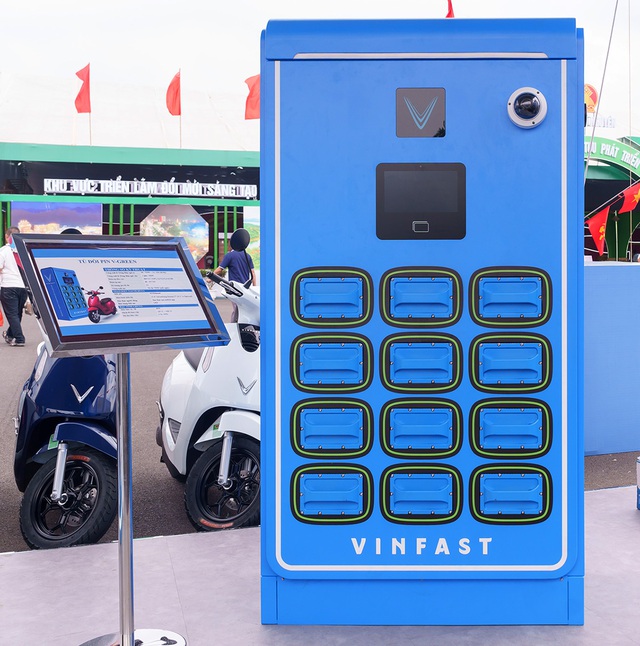 Xe máy điện tiện hơn xe xăng nhờ đổi pin: Có xe lội nước sâu 1 mét vẫn chạy tốt- Ảnh 3.