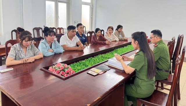 Bắt Trần Thị Phương và nhiều người khác- Ảnh 1.