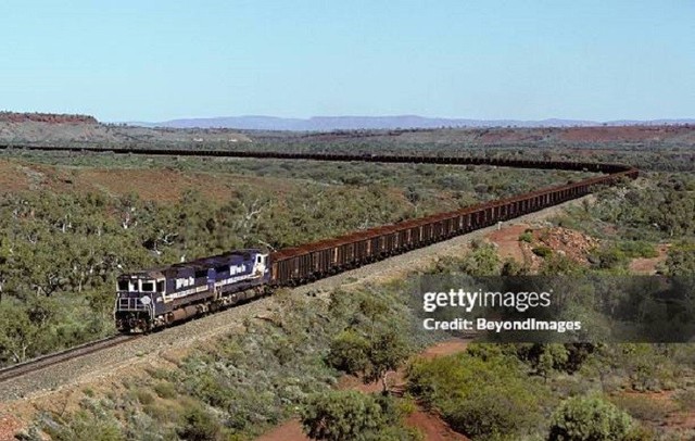 Khám phá đoàn tàu chở hàng dài nhất và nặng nhất thế giới- Ảnh 5. Khám phá đoàn tàu chở hàng dài nhất và nặng nhất thế giới- Ảnh 5.