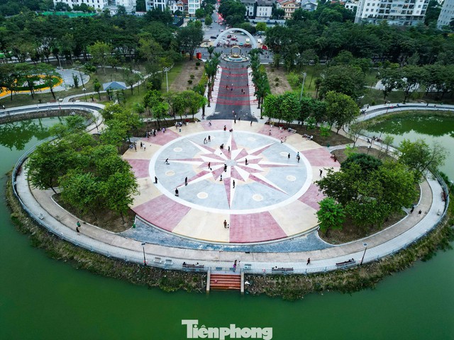 Người dân háo hức trải nghiệm không gian xanh mới tại Hà Nội- Ảnh 9.