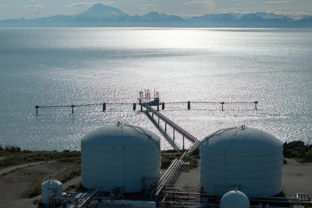 "Hành lang 44 tỷ USD" cắt ngang bang Alaska chạm cột mốc mới: "Kho báu lỏng" chiến lược của Mỹ- Ảnh 3.