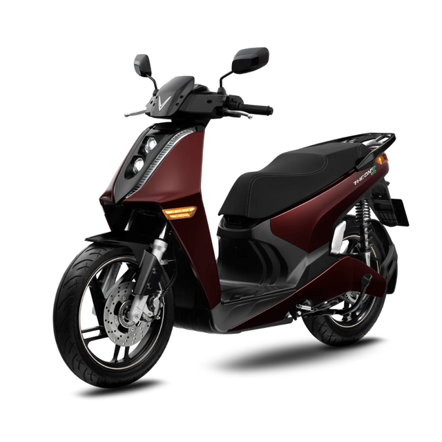 Loạt xe máy điện ưu đãi cực mạnh: Một mẫu của VinFast giảm 7 triệu, một mẫu xe Nhật giảm tới 15 triệu- Ảnh 3. Loạt xe máy điện ưu đãi cực mạnh: Một mẫu của VinFast giảm 7 triệu, một mẫu xe Nhật giảm tới 15 triệu- Ảnh 3.