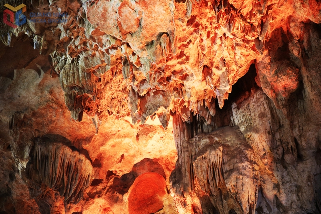 Phát hiện hang động cảnh huyền bí, nổi lên qua 1 bộ ảnh, du khách nhận xét: Ngỡ như trong phim- Ảnh 7.