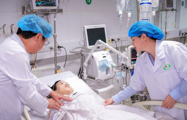 Vụ vào thăm vợ rồi đâm 7 người bị thương: Kết quả kiểm tra ma túy, nồng độ cồn của đối tượng- Ảnh 2.