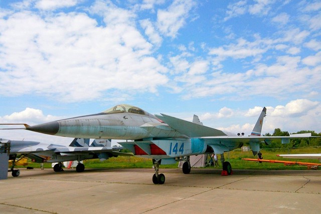 Phi&ecirc;n bản sản xuất h&agrave;ng loạt của ti&ecirc;m k&iacute;ch t&agrave;ng h&igrave;nh MiG 1.44 sẽ g&acirc;y bất ngờ lớn- Ảnh 6.