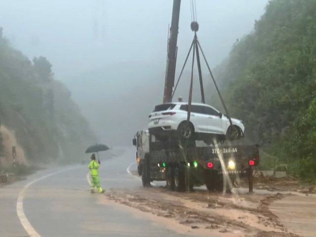 Cục Cảnh sát giao thông thông báo khẩn- Ảnh 2. Cục Cảnh sát giao thông thông báo khẩn- Ảnh 2.