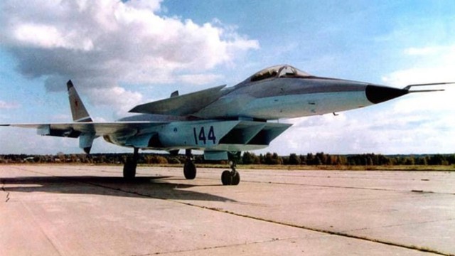 Phi&ecirc;n bản sản xuất h&agrave;ng loạt của ti&ecirc;m k&iacute;ch t&agrave;ng h&igrave;nh MiG 1.44 sẽ g&acirc;y bất ngờ lớn- Ảnh 3.
