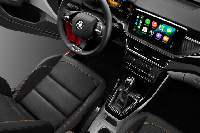 Review nhanh Skoda Kushaq: An toàn, bền dáng, lái hay, thực dụng và một điều cả phân khúc không xe nào có- Ảnh 4.