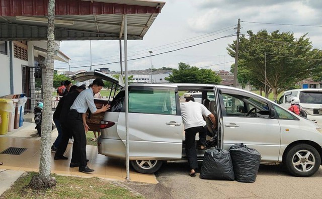 Cặp đ&ocirc;i y&ecirc;u nhau c&ugrave;ng tử nạn khi đi chơi, sau vụ việc gia đ&igrave;nh l&agrave;m 1 việc khiến nhiều người ngỡ ng&agrave;ng- Ảnh 1.