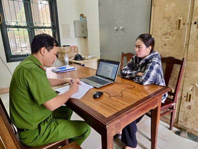 Bắt khẩn cấp Nguyễn Thị Phượng sinh năm 1976- Ảnh 2. Bắt khẩn cấp Nguyễn Thị Phượng sinh năm 1976- Ảnh 2.