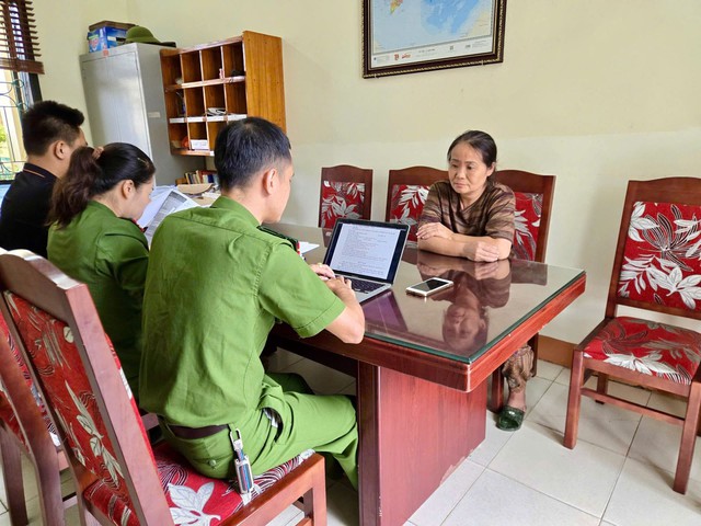 Bắt khẩn cấp Nguyễn Thị Phượng sinh năm 1976- Ảnh 3. Bắt khẩn cấp Nguyễn Thị Phượng sinh năm 1976- Ảnh 3.