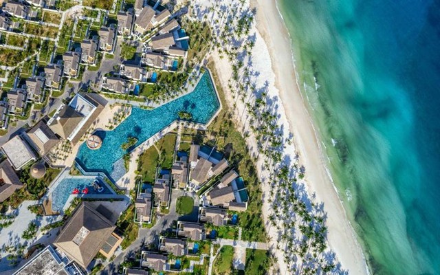 Mới đây, Việt Nam có duy nhất 1 khu nghỉ lọt top “hàng đầu châu Á”: Nằm trên bãi biển đẹp nhất thế giới- Ảnh 2.