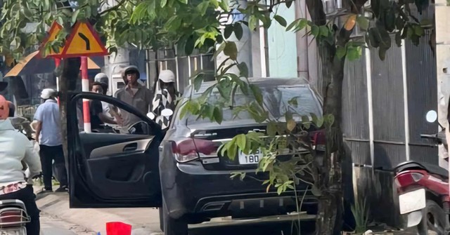 Bí ẩn thi thể cô gái trong cốp xe ô tô: Không thể nhận diện khuôn mặt, phân huỷ nặng- Ảnh 1. Bí ẩn thi thể cô gái trong cốp xe ô tô: Không thể nhận diện khuôn mặt, phân huỷ nặng- Ảnh 1.