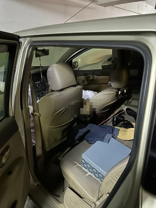 C&ocirc; g&aacute;i trẻ mất t&iacute;ch, v&agrave;i ng&agrave;y sau được t&igrave;m thấy trong t&igrave;nh trạng đ&aacute;ng sợ, cứu hộ phải ph&aacute; cửa xe- Ảnh 3.