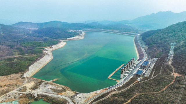 Kỳ tích chưa từng có: Quốc gia tỷ dân chặn đứng sông dữ trong 24 giờ, xây 2 đập thủy điện công suất khủng- Ảnh 7.