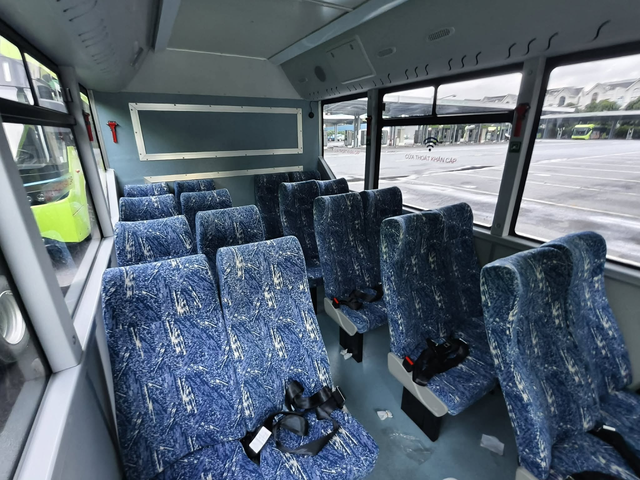 Chưa tới 500 triệu đã mua được "vua xe 7 chỗ"- Ảnh 3. Chưa tới 500 triệu đã mua được "vua xe 7 chỗ"- Ảnh 3.