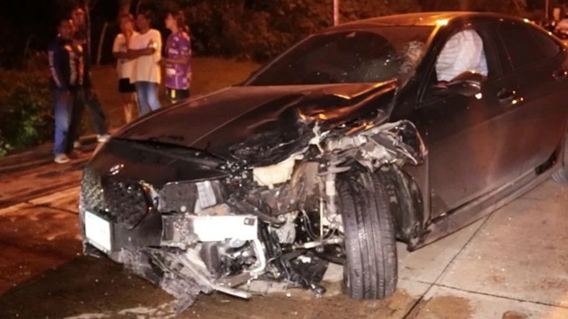 Tài xế xe BMW phóng với tốc độ hơn 200 km/h, khiến 3 mẹ con tử vong, 1 năm sau phải trả giá- Ảnh 1.