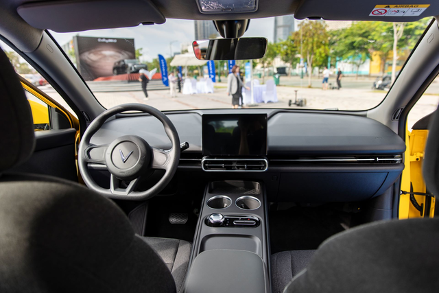 Sắp sản xuất pin thể rắn cho xe điện, đi hơn 1.000km mỗi lần sạc: Của một hãng quen mặt tại Việt Nam- Ảnh 2.