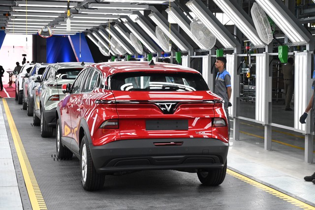 Quốc gia ch&acirc;u &Aacute; tỷ d&acirc;n n&agrave;y c&ugrave;ng l&uacute;c đ&oacute;n VinFast v&agrave; Tesla, nhưng 'g&atilde; khổng lồ Mỹ' đang đuối hơn?- Ảnh 5.