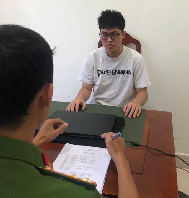 Bắt khẩn cấp Lê Minh Nghĩa sinh năm 2006- Ảnh 1. Bắt khẩn cấp Lê Minh Nghĩa sinh năm 2006- Ảnh 1.