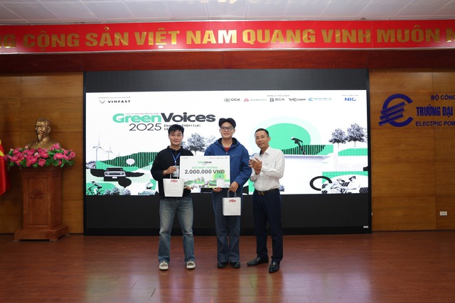 Sinh viên Đại học Điện lực mong muốn gì ở xe điện? Chia sẻ từ quán quân cuộc thi hùng biện và sinh viên theo dõi chương trình- Ảnh 3. Sinh viên Đại học Điện lực mong muốn gì ở xe điện? Chia sẻ từ quán quân cuộc thi hùng biện và sinh viên theo dõi chương trình- Ảnh 3.