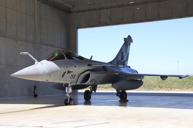 Kyiv sắp ho&agrave;n tất thỏa thuận mua ti&ecirc;m k&iacute;ch Rafale- Ảnh 1.