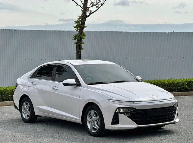 Có hơn 400 triệu đồng, chọn Hyundai Accent có ổn?- Ảnh 5. Có hơn 400 triệu đồng, chọn Hyundai Accent có ổn?- Ảnh 5.