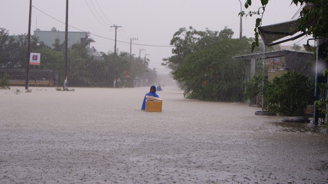 Tin gió mùa Đông Bắc mới nhất: Nhiều nơi mưa to đến rất to- Ảnh 1.