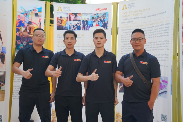 "Tự bỏ tiền t&uacute;i phục dựng 8.000 bức ảnh liệt sĩ, ch&uacute;ng em bị họ gọi l&agrave; lũ l&agrave;m m&agrave;u"- Ảnh 3.