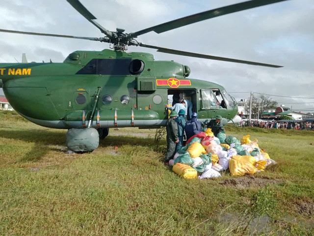 Ngày mai, nhiều nơi tiếp tục có mưa to đến rất to- Ảnh 1. Ngày mai, nhiều nơi tiếp tục có mưa to đến rất to- Ảnh 1.