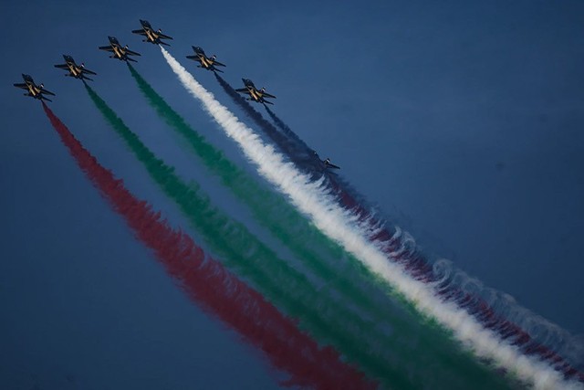 Dubai Air Show h&uacute;t mắt với d&agrave;n m&aacute;y bay khủng- Ảnh 1.