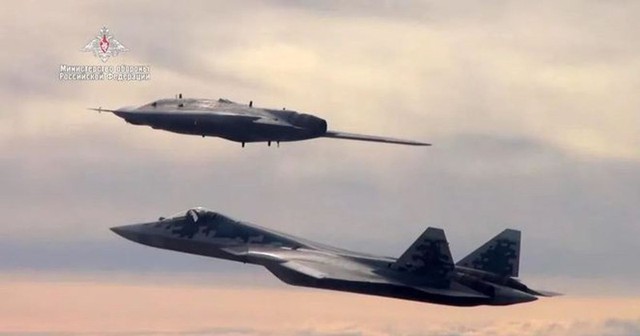 B&aacute;o Mỹ: S-70 Okhotnik kh&ocirc;ng thể bị bỏ qua hoặc đ&aacute;nh gi&aacute; thấp- Ảnh 4.