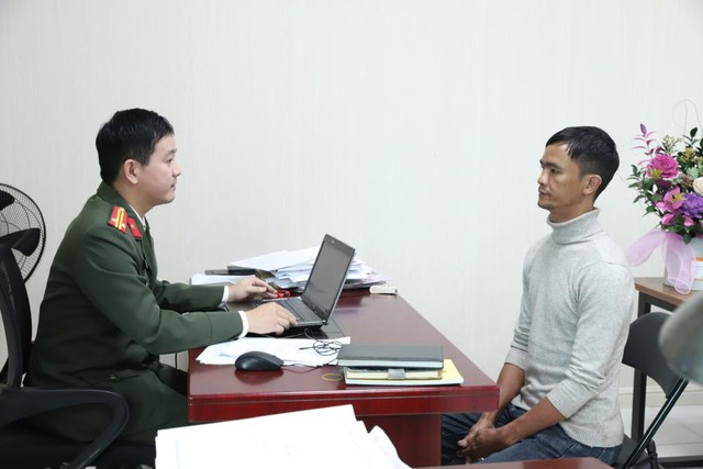 Ra quyết định bắt tạm giam Nguyễn Văn Hai- Ảnh 3.