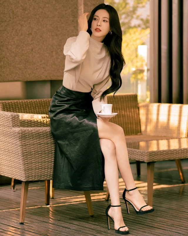 Mỹ nhân duy nhất được mệnh danh “200 năm nữa cũng không có ai đẹp bằng”, cứ yêu ai là người đó thành Ảnh đế- Ảnh 6. Mỹ nhân duy nhất được mệnh danh “200 năm nữa cũng không có ai đẹp bằng”, cứ yêu ai là người đó thành Ảnh đế- Ảnh 6.