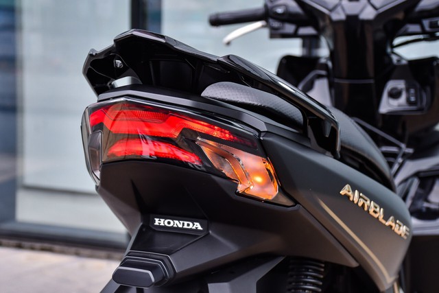 Ra mắt ở Việt Nam ngày mai 3 xe máy Honda đời mới- Ảnh 3. Ra mắt ở Việt Nam ngày mai 3 xe máy Honda đời mới- Ảnh 3.