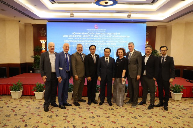 EuroCham đề xuất vũ khí hấp dẫn tới TP. Hồ Chí Minh: Có nó, người dân hết lội bì bõm trong ngập lụt- Ảnh 1. EuroCham đề xuất vũ khí hấp dẫn tới TP. Hồ Chí Minh: Có nó, người dân hết lội bì bõm trong ngập lụt- Ảnh 1.