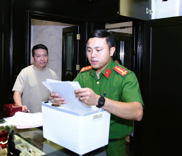 Khám xét, bắt tạm giam đối với doanh nhân Nguyễn Quốc Vũ- Ảnh 3.