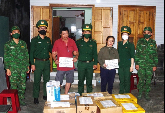 Bắt và khám xét khẩn cấp nơi ở của Hứa Thị Lê- Ảnh 1.