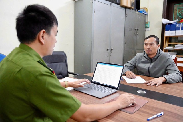 Bắt tạm giam Đoàn Văn Đại, kẻ lái ô tô đâm chết bố vợ cũ - Ảnh 2.