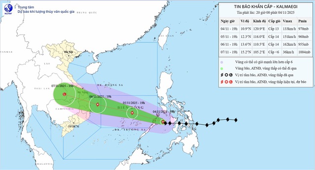 Bão Kalmaegi vào tỉnh nào? Đây là 10 vật dụng nhà nào cũng nên có sẵn- Ảnh 1.