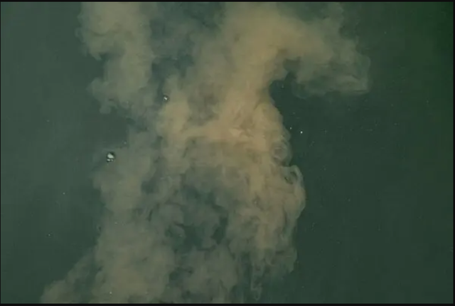 Tiếng nổ như đại bác vang lên liên tục từ lòng hồ suốt hàng trăm năm: Đáp án khiến giới khoa học sững sờ- Ảnh 3. Tiếng nổ như đại bác vang lên liên tục từ lòng hồ suốt hàng trăm năm: Đáp án khiến giới khoa học sững sờ- Ảnh 3.