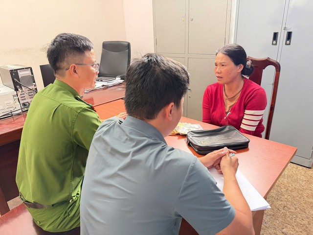 Bắt Vũ Thị Hồng sinh năm 1979- Ảnh 1. Bắt Vũ Thị Hồng sinh năm 1979- Ảnh 1.