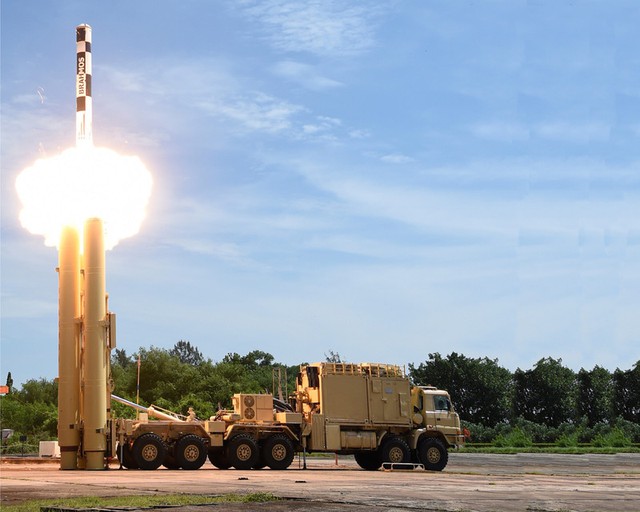 Tổ hợp tên lửa siêu thanh BrahMos đầu tiên trực chiến tại Đông Nam Á- Ảnh 8. Tổ hợp tên lửa siêu thanh BrahMos đầu tiên trực chiến tại Đông Nam Á- Ảnh 8.